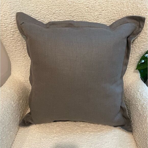 Pottery Barn Belgian Flax Linen Double Flange Throw Pillow - Picture 3 of 7